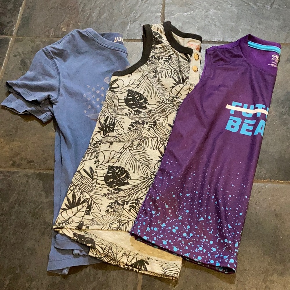 Boys tops size 5